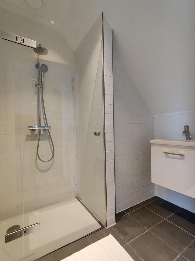 Beautiful 3-Bedroom - 3-Bathroom Appartment Pendula ブルージュ エクステリア 写真