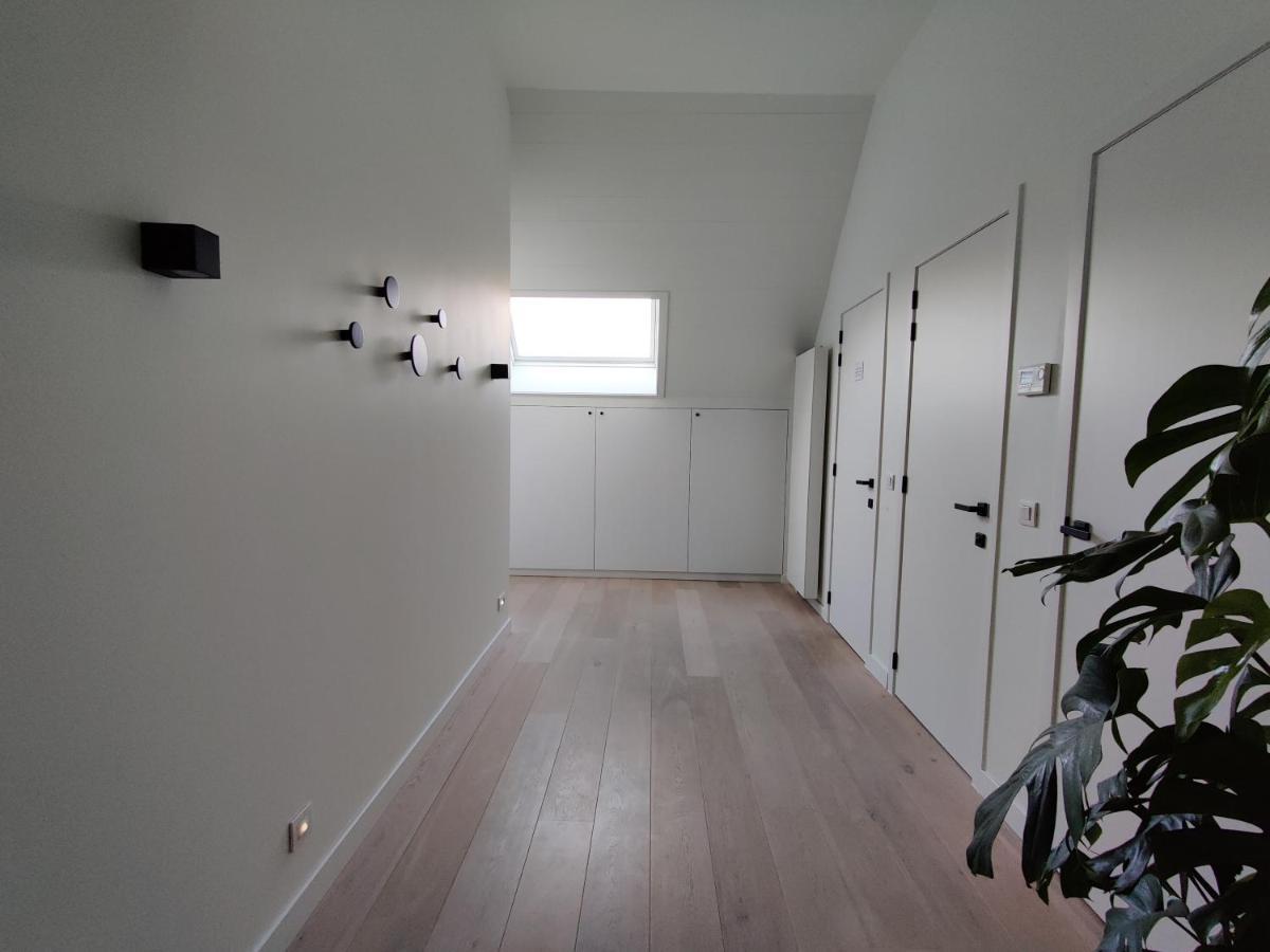 Beautiful 3-Bedroom - 3-Bathroom Appartment Pendula ブルージュ エクステリア 写真