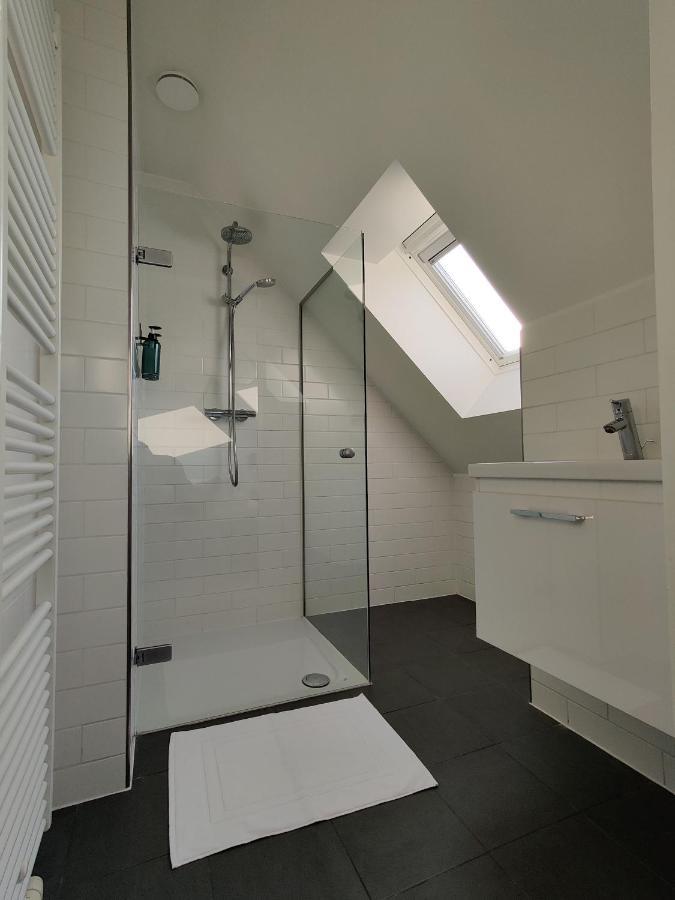 Beautiful 3-Bedroom - 3-Bathroom Appartment Pendula ブルージュ エクステリア 写真